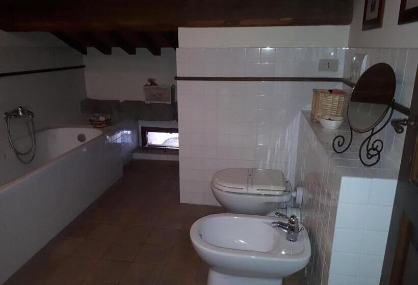 Standard room with outdoor bath, Clockwise