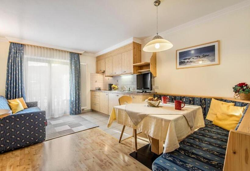 Апартаменты 1 Спальня, Residence Angelika