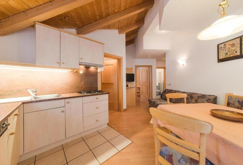 Апартаменты 2 Спальни, Residence Chalet Pinis