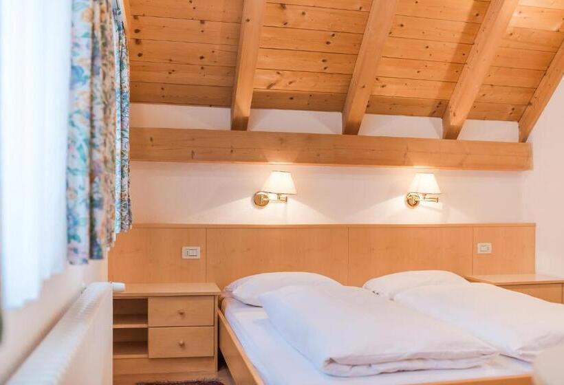Апартаменты 1 Спальня, Residence Chalet Pinis