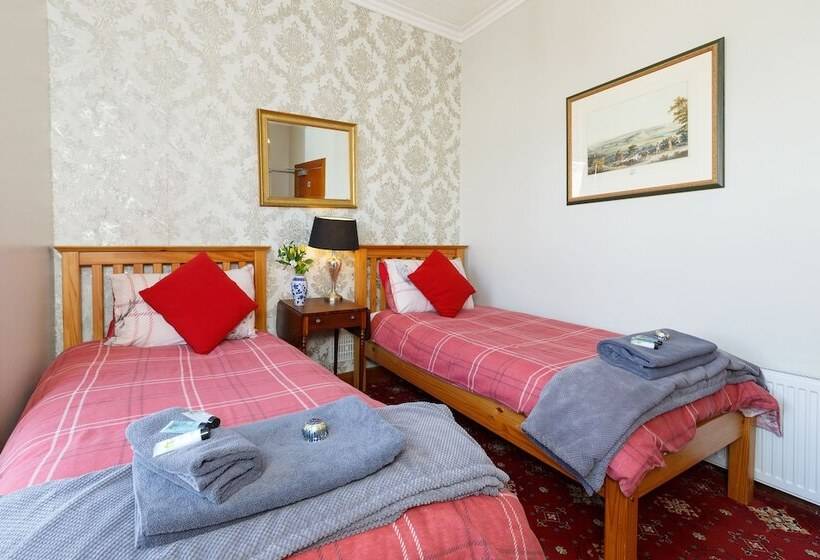 Номер Стандарт Вид на Сад, Castle Walk Bed & Breakfast