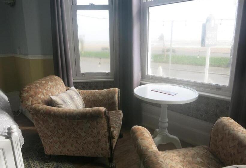 オーシャンビュースーペリアールーム, Marine View Guest House