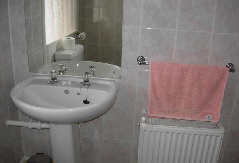 Номер Стандарт Индивидуальный, Longfield Guest House