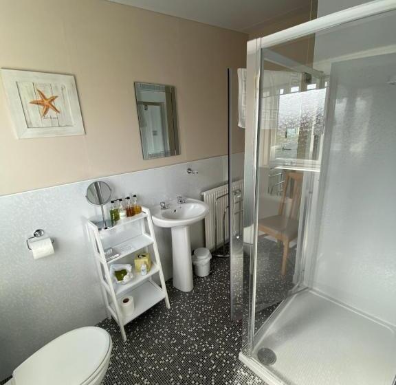 Номер Стандарт, Stables Guest House
