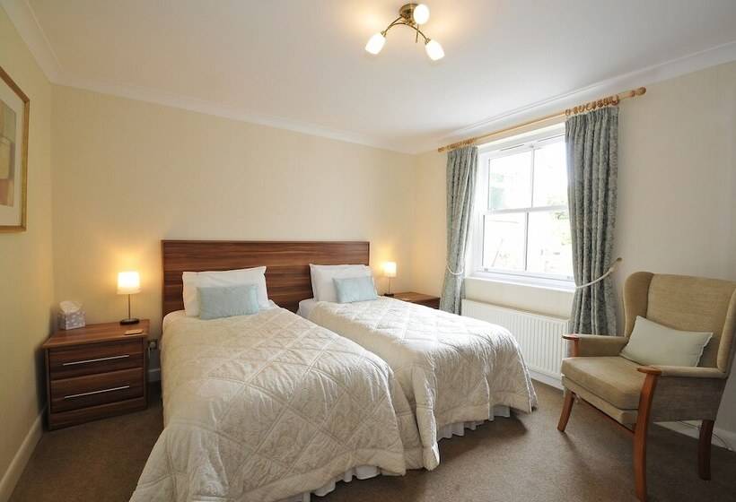 Классический Номер, Marton Grange Country House