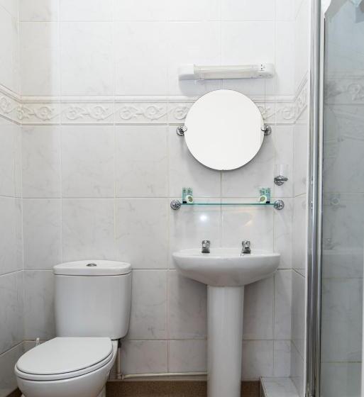 Quarto Familiar, The Causeway Guest House