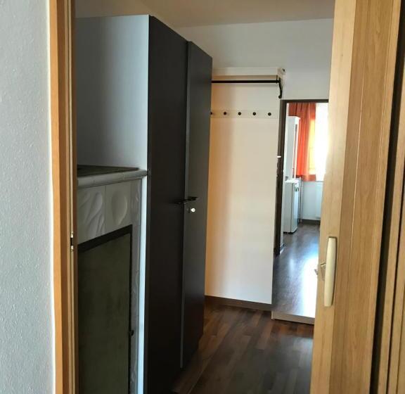 Апартаменты 1 Спальня с Балконом, Stadt Apartment