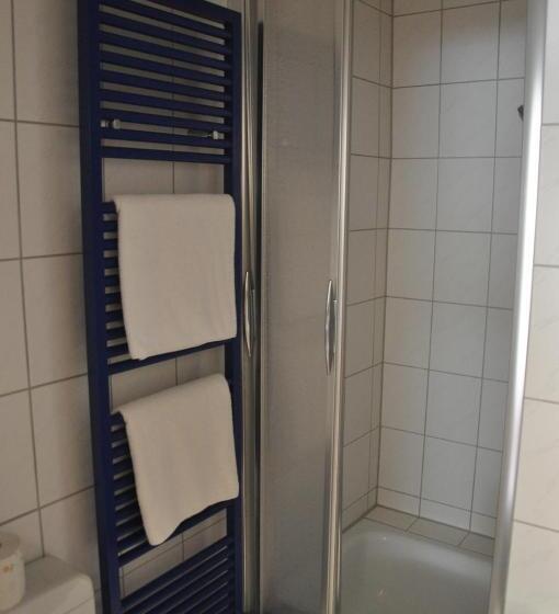 标准间, Gasthof Liederhalle