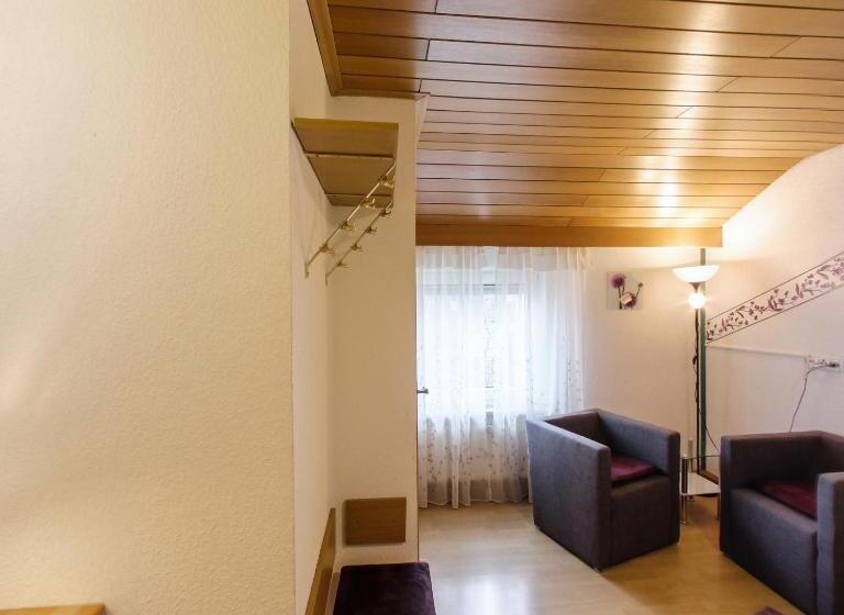 标准间, Gasthof Liederhalle