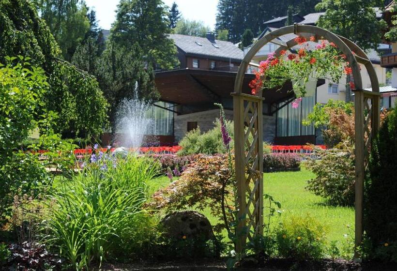 Номер Стандарт с Балконом, Gasthof Schwarzwaldtanne