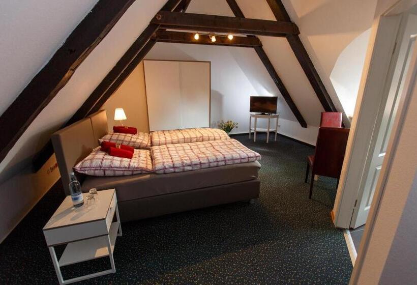 Номер Стандарт, Pension Altes Burg