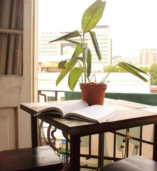 اتاق استاندارد چهار تخته, Hostal Fiorenttina