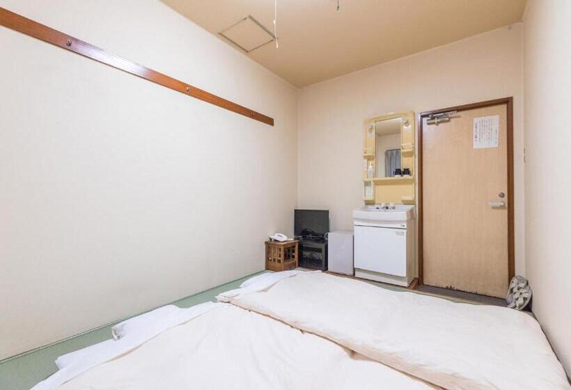Номер Стандарт Совместная Ванная, Isesaki East