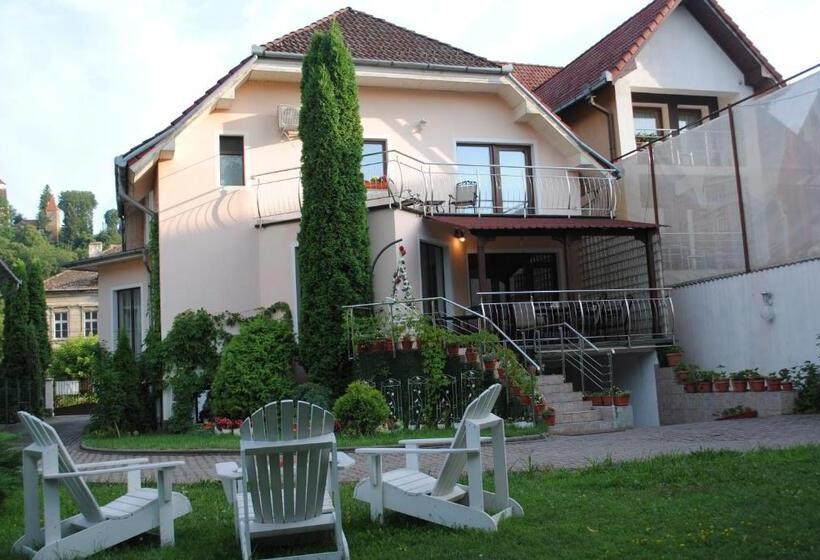 Вилла Deluxe 1 Спальня, Flora Luxury House