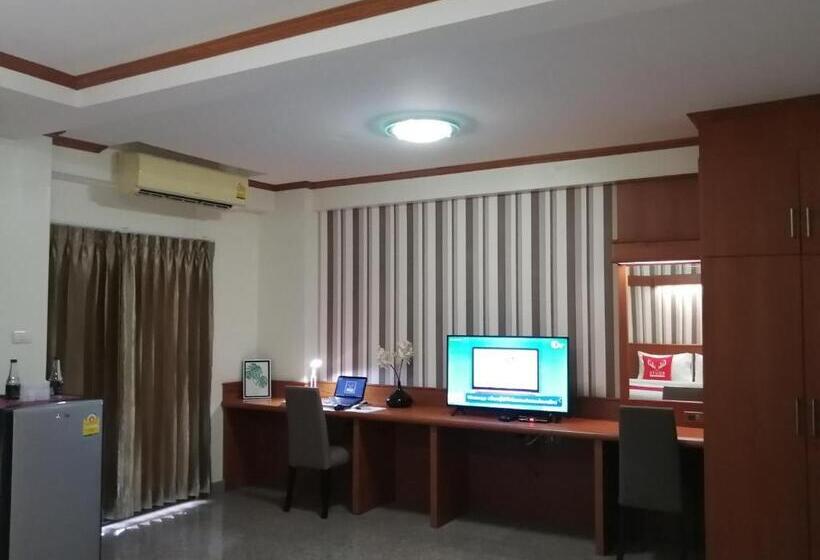 Номер Стандарт, The Route Sriracha Hotel And Residence