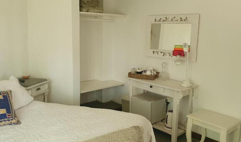 Номер Стандарт Вид на Сад, Los Tarcos Guest House