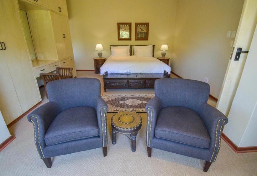 Дом 3 Спальни, San Rock Guest House