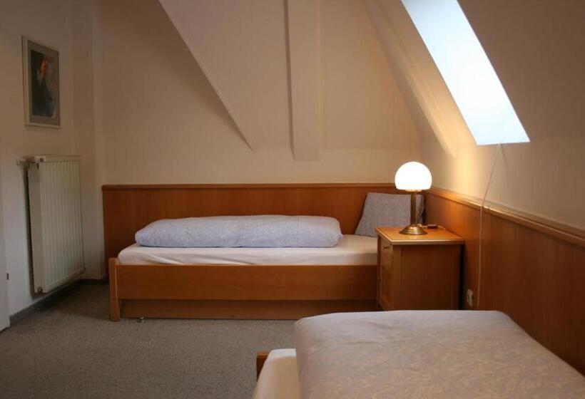 Apartamento 2 Quartos, Romantik Residenz   Dependance