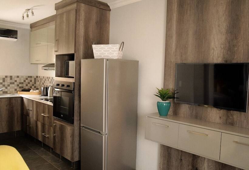Люкс 2 Спальни, 3 Lux Suites