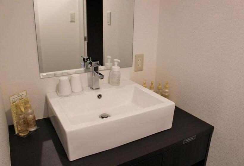 Номер Deluxe, Pal Annex Oita