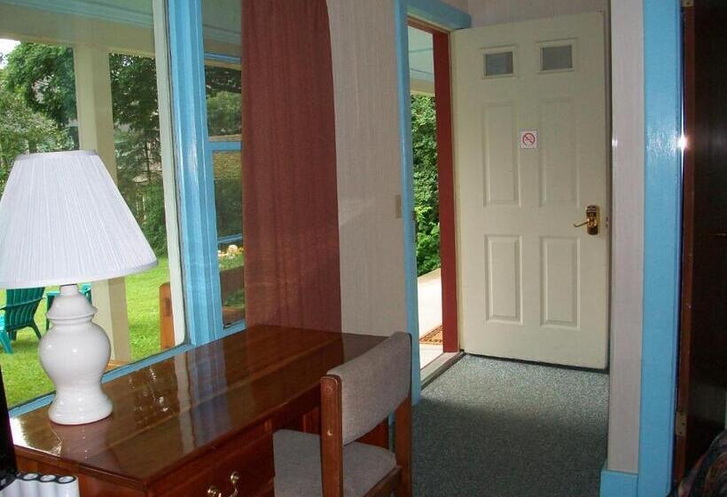 Номер Стандарт, Mohican Motel