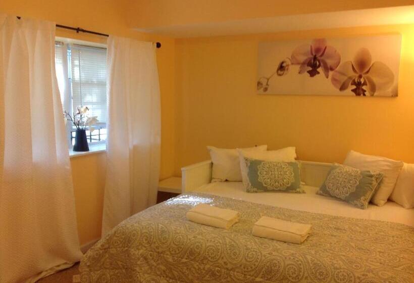 스탠다드 룸 공동 욕실, Mojoy Homesuites At Runyon