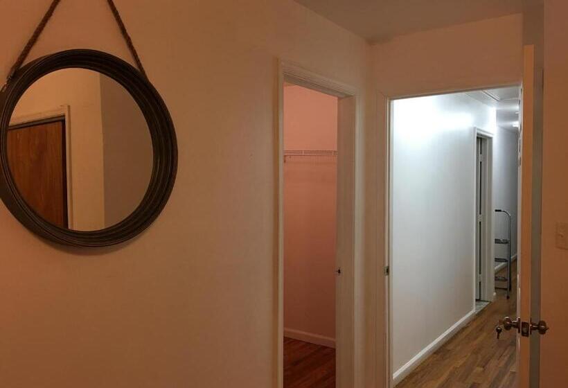 デラックススイート, Mojoy Homesuites At Runyon