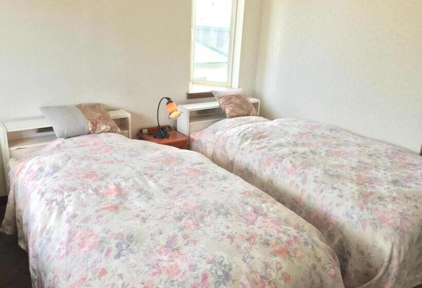 Номер Economy, Park Hills