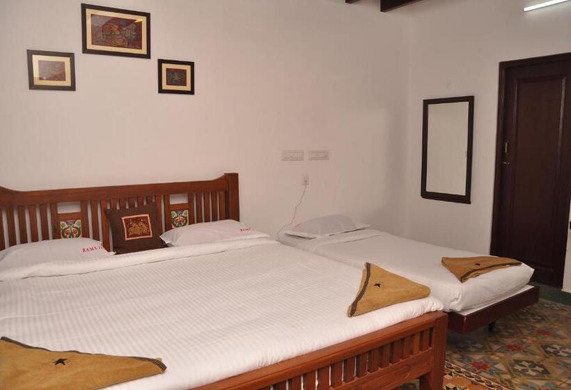 Номер Стандарт Трехместный, Rams Inn