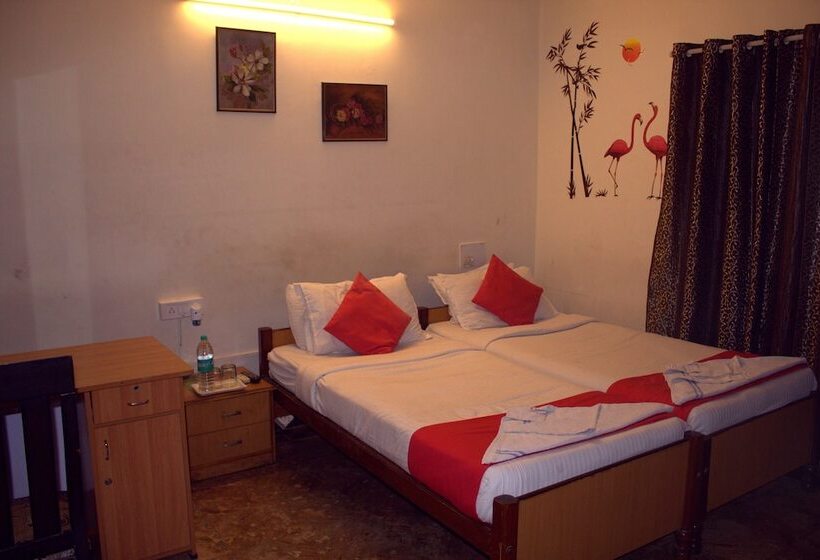 デラックスルーム, Nachis Bnb