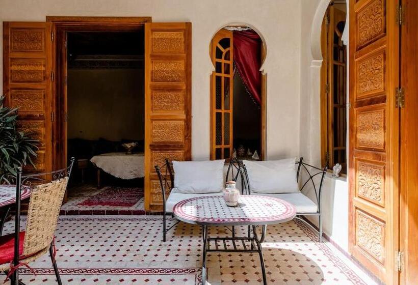 Номер Стандарт, Riad Dar Saidi