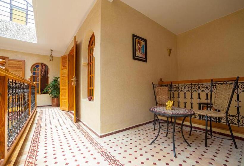 Номер Стандарт, Riad Dar Saidi