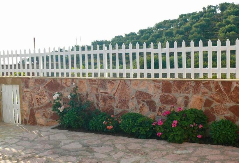 اتاق استاندارد چهارنفره با بالکن, Xuxi Apartments