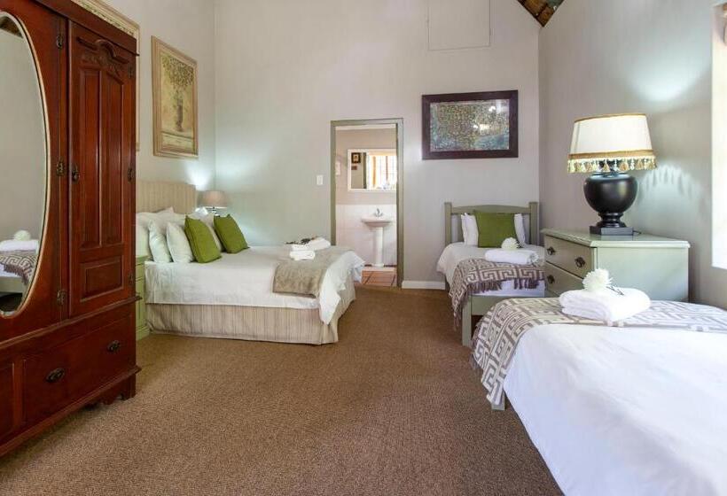 Семейный Номер, Summerhill Guest Farm