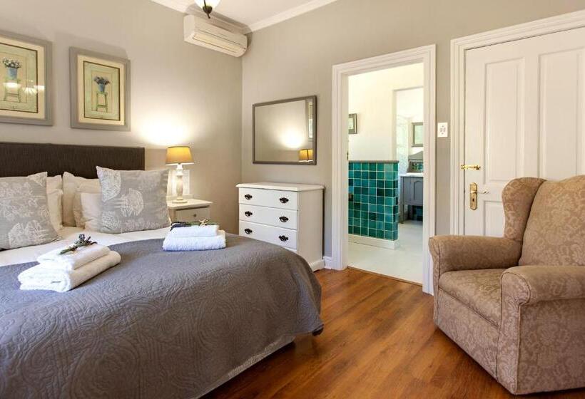 Номер Стандарт, Summerhill Guest Farm