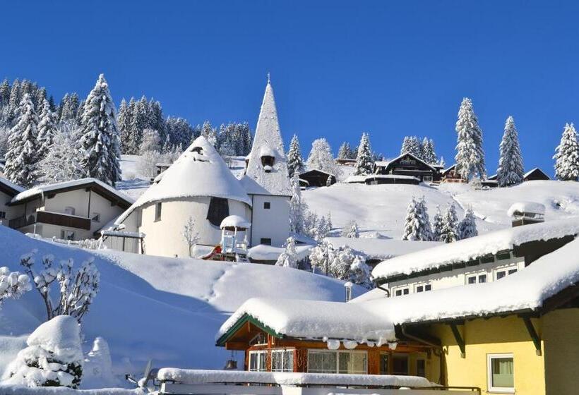 Апартаменты 1 Спальня с Балконом, Alp Chalet