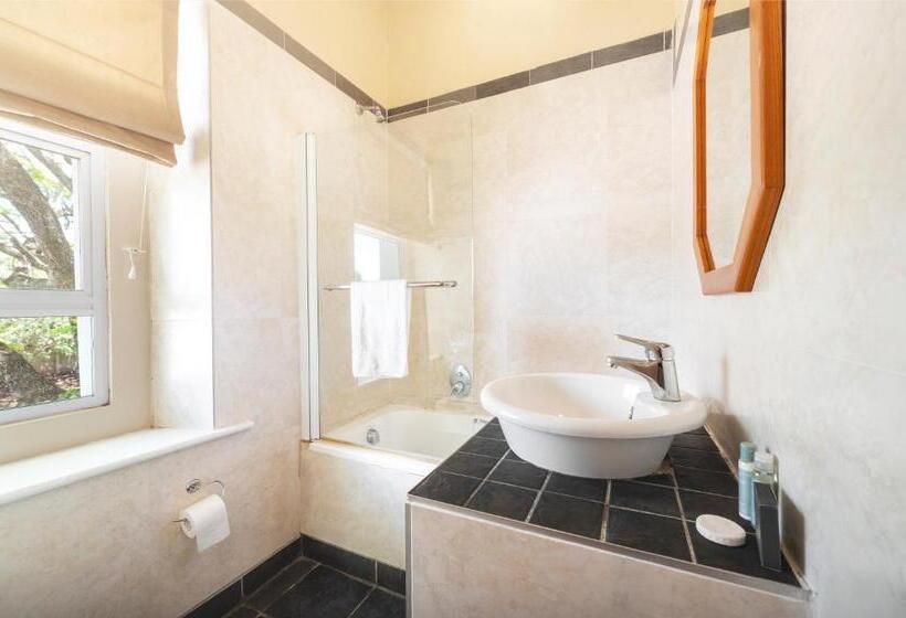 Номер Стандарт, Oak Lodge Guest House