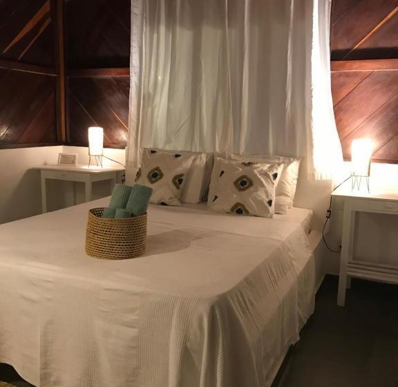 オーシャンビュースーペリアースイート, The Spot   Beachfront Sports Pousada