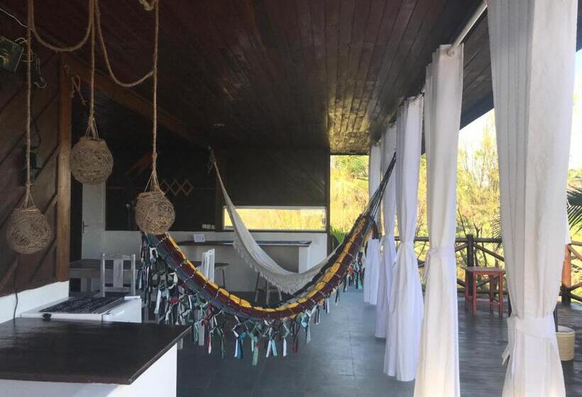 オーシャンビュースーペリアースイート, The Spot   Beachfront Sports Pousada