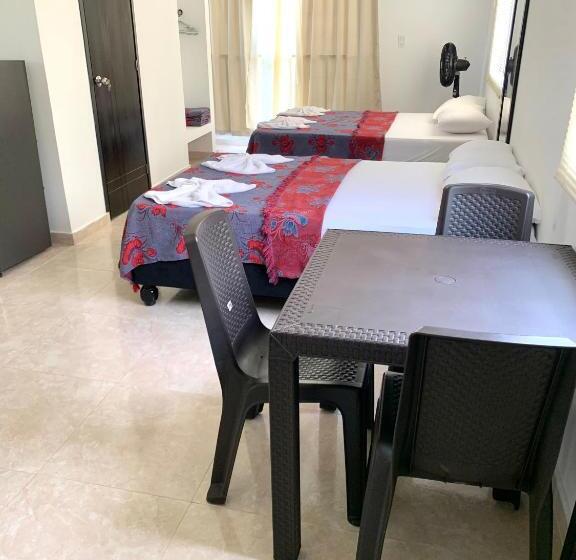 Семейное Студио, Casa Santiago Mayor