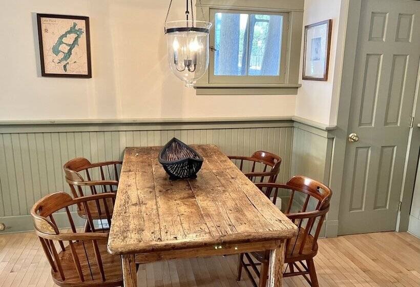 Дом 1 Спальня, The Interlaken Inn
