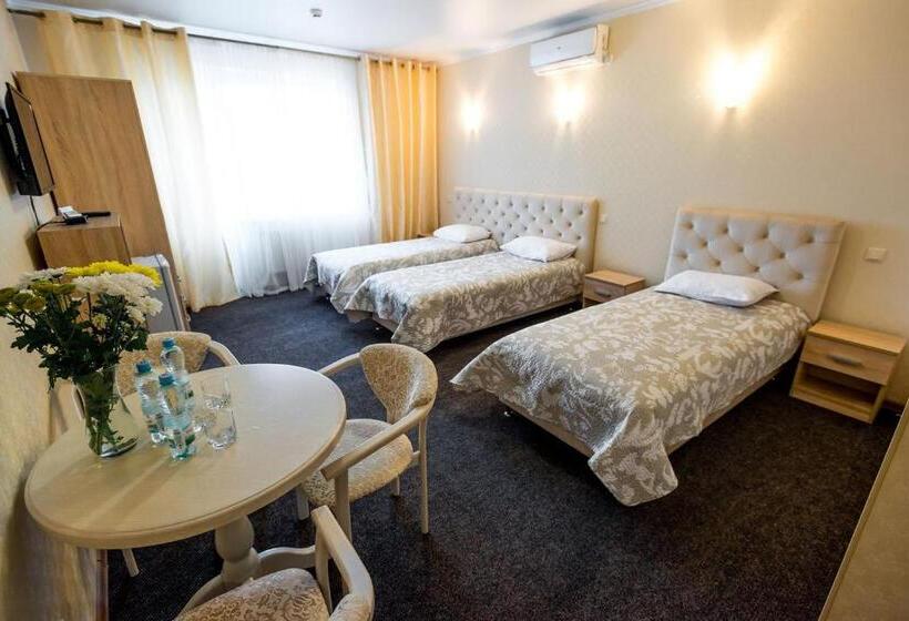 اتاق خانوادگی, Guest House Shale