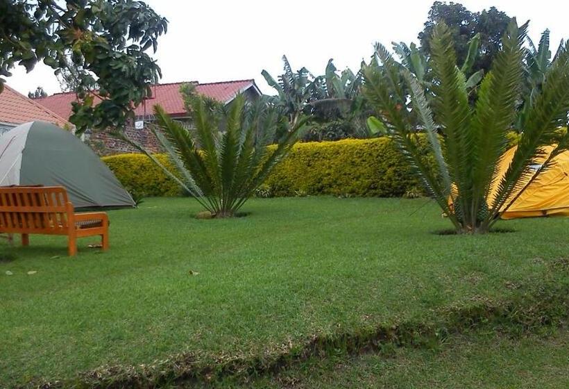 اتاق اکونومی یک تخته, Maasai Villa Backpackers Home