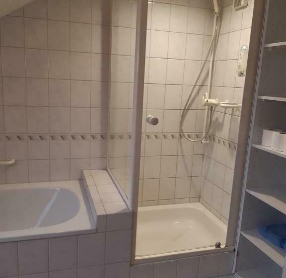Номер Стандарт Индивидуальный Совместная Ванная, Good Bed Reiden