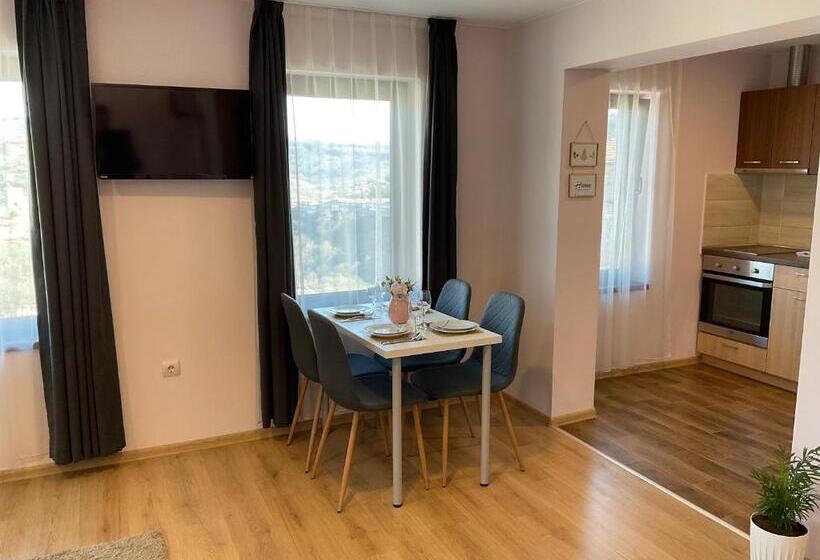 آپارتمان 1 خوابه, Guest Rooms Tsarevets