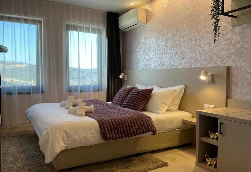 اتاق استاندارد, Guest Rooms Tsarevets