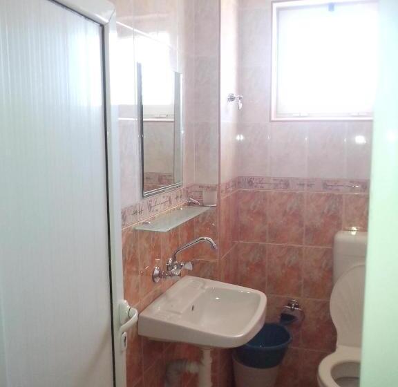 اتاق استاندارد, Guest House Krasi