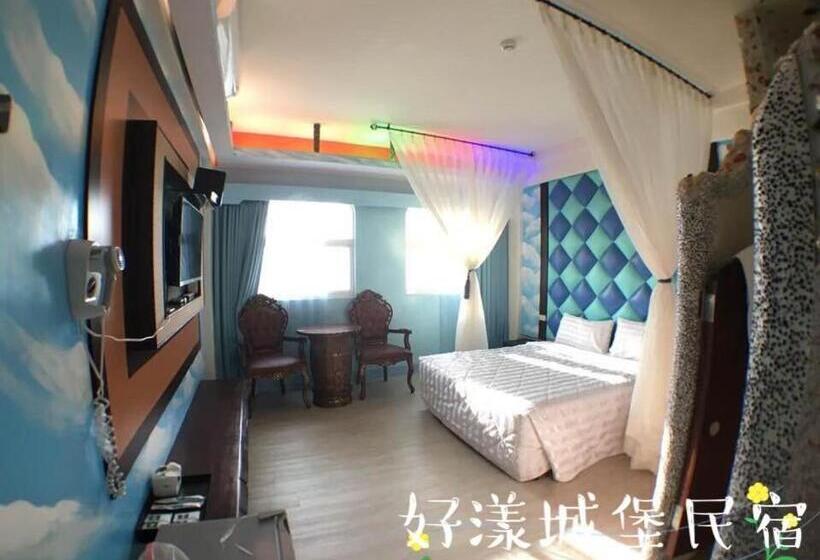 اتاق استاندارد, Hi Young Castle