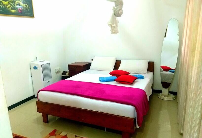 标准间, 59b Rest Inn Ella
