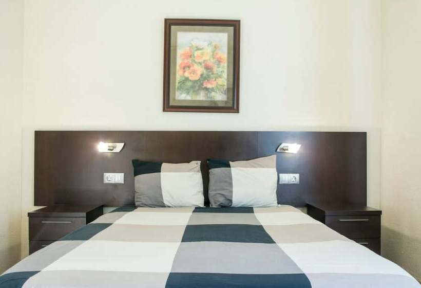 اتاق استاندارد, Hostal Cal Forner